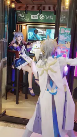 Robin's most loyal fan	[Cr 先知吱吱吱 ] #HonkaiStarRail #starrailmoment #cosplay #sunday #robin 