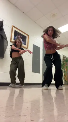 So good had to hit it again DC: @Zoe Baptiste withh: @🥭 Angie 🥭 #foryoupage #fyp #foryou #foryoupageofficiall #xyzabc #viralvideo #duet #xybca #fypシ #fypofficial #09 #09to19 #hair #florida #dance #dancer #dancers #foru #hiphop 