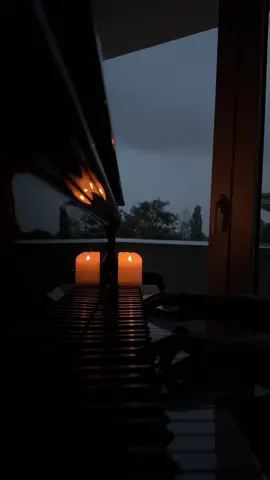 Interstellar but it‘s storming ⚡️🌧️ #piano #calm 