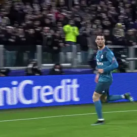 uma máquina 🐐 #cristianoronaldo #debicicleta #minhanossa 