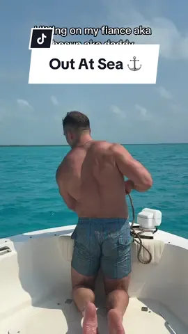 What a beautiful day & view 👨🏻‍✈️🫣😂❤️⚓️