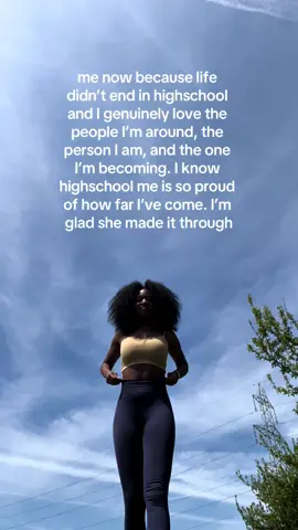 For all of you who are in school right now, and having a rough time. It will get better. And the people who really are for you will love you exactly as you are. I’m sending you love💗 Hold on tight🤞🏿 #itstrue  . . . #affirmations #MentalHealth #highschool #newmusic #newartist #singersongwriter #mentalhealthmatters 