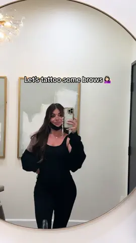 Little tutorial how to find the perfect brow shape 🥰