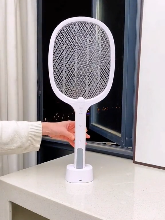 🔥Price: 7.00 $🔥 2 in 1 Electric Bug Zapper, Mosquitoes Trap Lamp & Racket, USB Rechargeable Electric Fly Swatter for Home and Outdoor Powerful Grid 3-Layer Safety Mesh Safe to Touch للإستفسار أو الطلب الرجاء مكالمتنا عبر الواتساب: 76859212📲 🚚توصيل سريع إلى كل بيت في لبنان 💵 يمكنك الدفع بالدولار أو بالليرة اللبنانية حسب سعر الصرف عند الإستلام يمكنكم الإطلاع على كافة المنتجات و التسوق بسهولة عبر الموقع الإلكتروني: https://kouranionline.com #onlineshopping #fyp #sale #trending #goviral #shop #fyp #shopping #foryou #foryoupage
