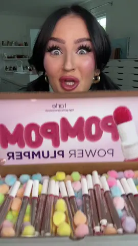 I LOVE THESE SO MUCH 😍😍😍 #lipoil #makeup #beauty #liptint #plumplips #lipplumper #greenscreenvideo 