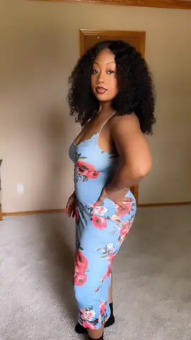 Sundress season is upon us. Are you ready?? 🌸😌🌸 #90s #1990s #90saesthetic #90smakeup #90sbaddie #90sfine #sundress #spring #Summer 