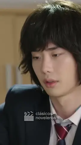 si quieres ver la película completa, visita nuestro perfil👀 ¡ES UN GENIO PERO LO OCULTA! 🤯😟 TÍTULO: Pinocchio serie SI QUIERES VER MAS DE LA PELI SIGUE A @clasicosnoveleros #PELICULAS #resumen #cinema #Pinocchio #CLASICOSNOVELEROS #Resumendepelicula #kdrama #drama #inteligente 