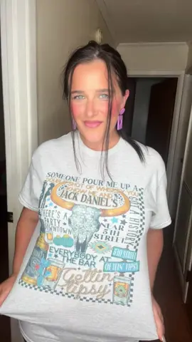 This song lives rent free in my head 😅 #pourmeadouble #fypage #westernfashion #westernwear #wallen #jackdaniels 
