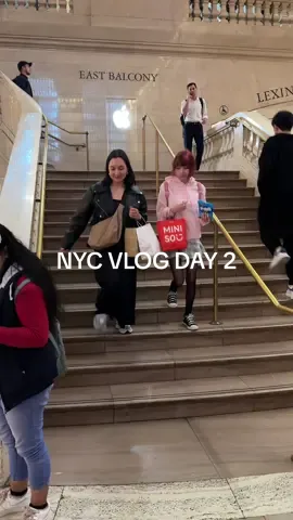 Day 2! Sooo tired but another great day, one more day then back home. Im ready 😂 #travel #travelvlog #nyc #newyorkcity #nycvlog #dayinmylife #dayinmylifevlog #realsounds #fyp