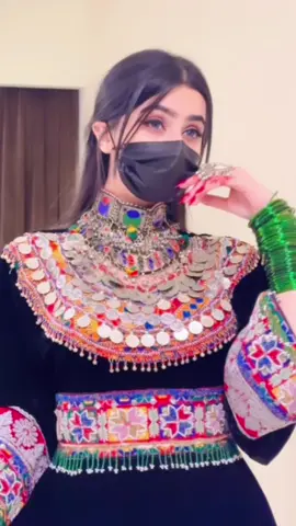 Lewanay waziray 💃🏻😂 #isharana1 #trending #viral #pashto 