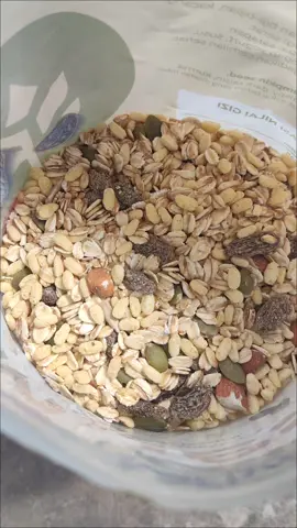 Muesli 1 Kg Original Dried Fruit Sereal With Almond Safiya Food #mueslisafiya #safiyafood #oatmeal #sereal #shopmaster 