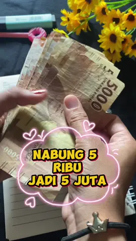 Nabung 5 ribu jadi 5 juta.Bisa buat beli Hp baru nih. Yuk temen2 coba cara ku ini: 🌼Buat 100 kotak 🌼Isi nominal 5k 🌼Ulangi 10X Cara nabung nya gampang banget.Mau yg santai/ngebut bisa banget.Tinggal kalian sesuaikan sama kemampuan kalian.Happy Saving❤️ Save & share vt ini ke bestiee kalian ya😉  #tipsandtricks #tipsnabung #tipsnabung5juta #nabung5k #menabung #nabungchallenge #savingmoney #budgeting #nabungbarengyuk #nabungviral #nabungreceh 