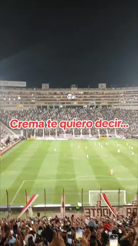 Juntos hasta el final !!💛❤️ #DaleU #U #universitario #universitariodedeportes #ydaleutodalavida #GarraCrema 