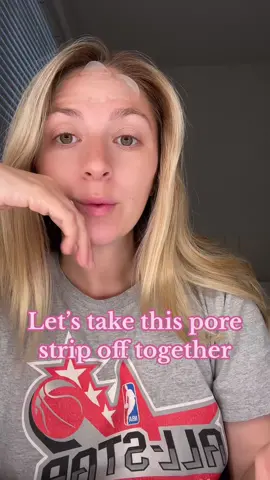 Let’s see the results from this pore strip #pimplepatch #porestrip #porestripremoval #pimplepatchremoval #satisfying #satisfyingvideo 