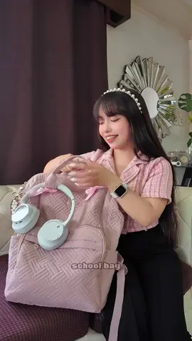 what’s in my school bag! 🫶🏻💕 #hannahmagdales #accountingstudent #skchairperson #skchairman #bagsmart #whatsinmybag #schoolbag #bagpack @BAGSMART Store #fyp #foryoupage 
