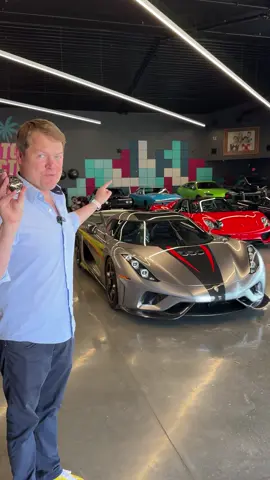 Learned something new from @The Hamilton Collection! 🥚☂️😱 #Koenigsegg #Regera #TheHamiltonCollection #Shmee150