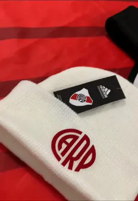 GORRO RIVER ❤️🤍❤️ DETALLES;  DOBLE LANA  Logo RIVER en FLOCK 🔥🔥🔥 #IMPORTADORA3A #tresarroyos  #buenosaires  #argentina  #gorrosriver
