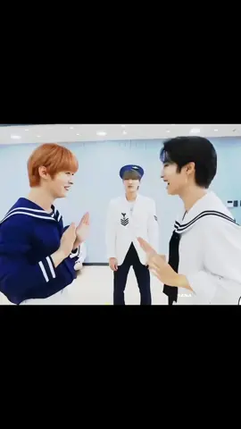 I came for delivery🤓🚚 here's a brand new minsung edit for you!! yahhh #MINSUNG #minsung #minsungedit #straykids #skz #skzstay #skzedit #skzedits #kpopeditsforyou #leeknowedit #leeknow #hanjisungedit #hanjisung #hanjisungaceofkpop #edit #capcut 