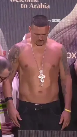 Oleksandr Usyk & Tyson Fury WEIGH IN for HUGE UNDISPUTED CLASH! 🔥⚖️ #tysonfury #oleksandrusyk #furyusyk #boxing