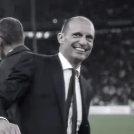 Non era giusto il giusto modo per salutarti ma grazie di tutto Max ❤️#massimilianoallegri #allegri #juventus #perte #viral #juve #goodbye #footballedit #fyp 