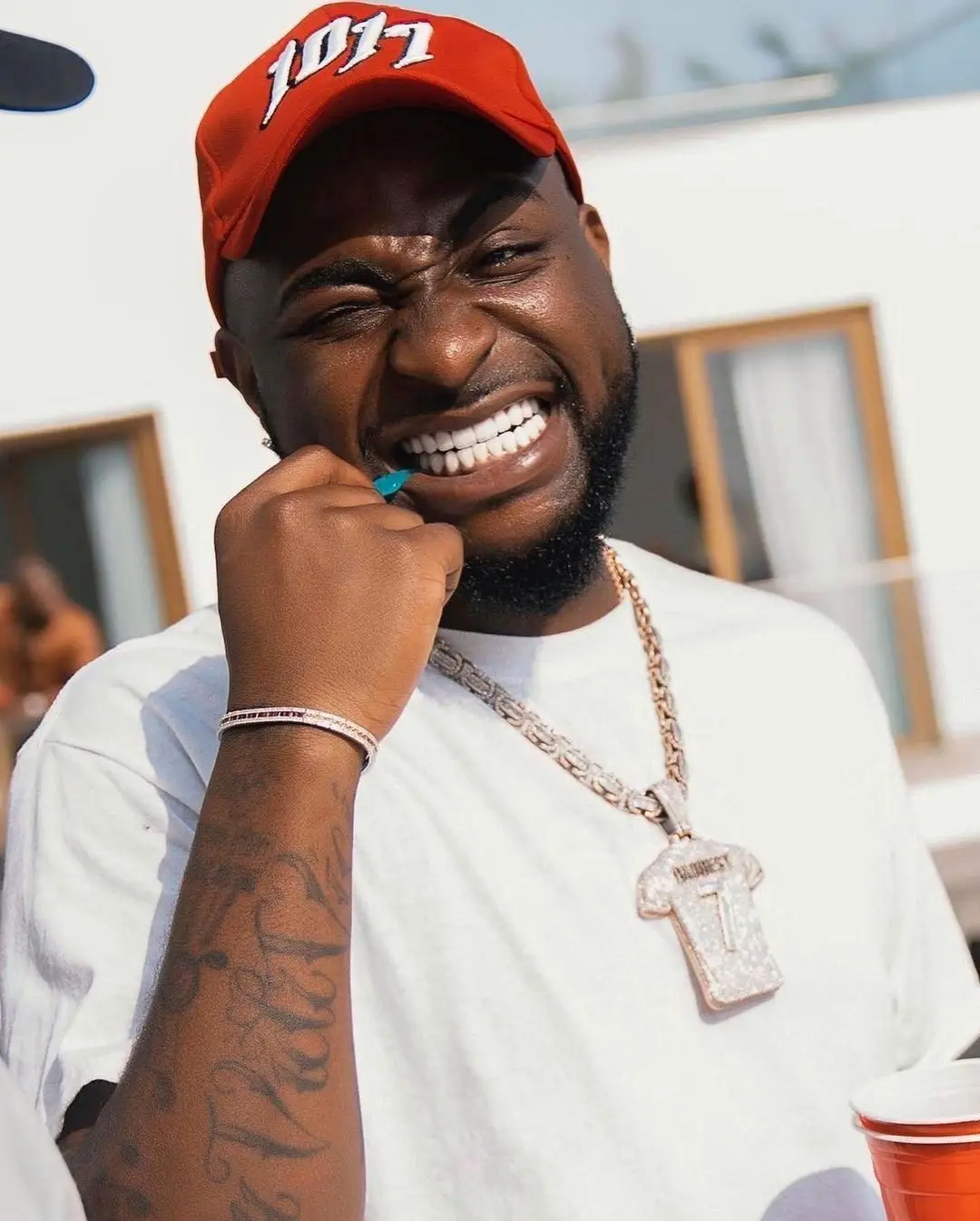 Get ready to slide with greatness and love for your favorite musician, Davido! Choose a slide that makes you smile. #wallpapers #davido #unavailable 