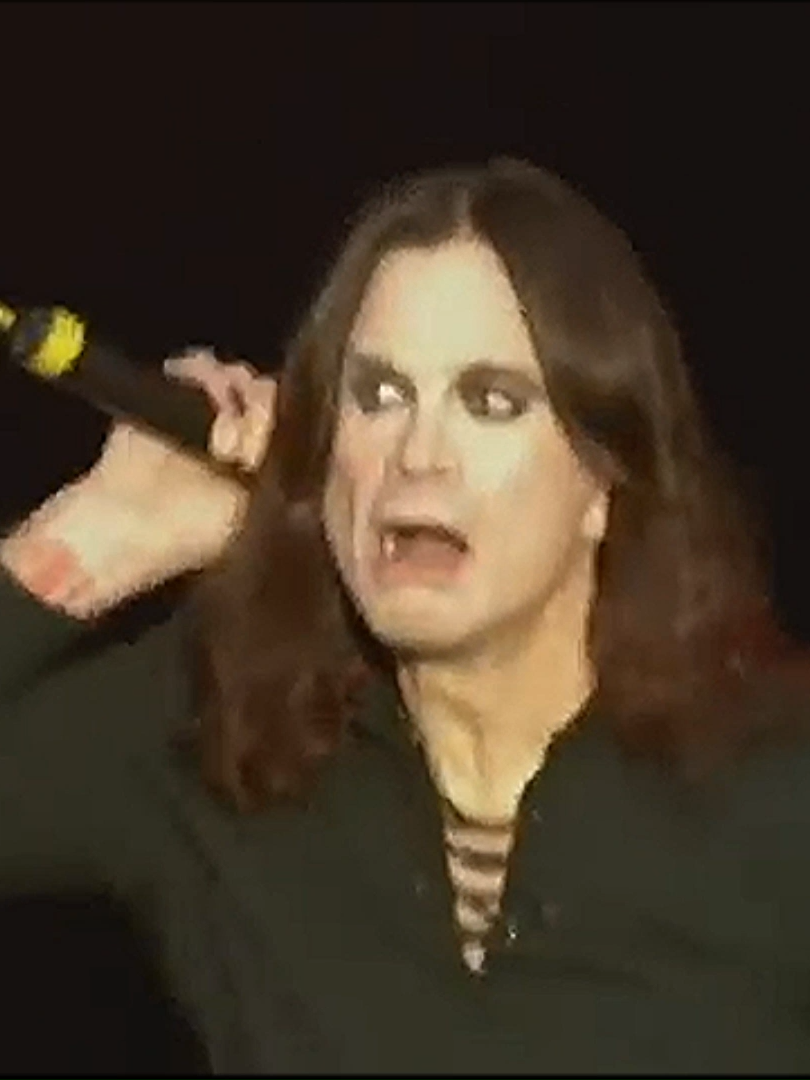 BLACK SABBATH - War Pigs (part 1) #blacksabbath #ozzi #rock #legends #best #foryou #bananza07