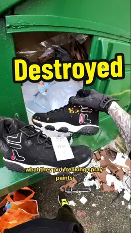 Employees spray painted all the shoes and filled the dumpster with goods. Can I save them ?  #dumpsterdiving #shoes #fypシ゚viral 
