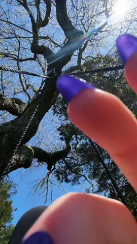 Swing with me under the summer sunshine☀️🌲🥰 #asmrsounds #asmr #asmrvideo #asmrtok #asmrtiktok #notalkingasmr #nomouthsoundsasmr #cameratapping #screentapping #tappingasmr #asmrforsleep #relaxingsounds 