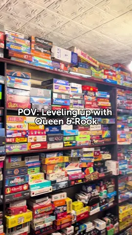 Your next game night just leveled up! ⬆️ With 3 floors, 2 bars and over 2,000 board games, you’ll never want to leave @Queen & Rook Game Cafe’s new location on South Street!♟️👾 #visitphilly #thingstodoinphilly #gamers 
