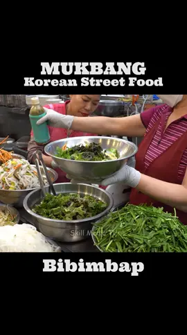Korean Street Food Bibimbap Mukbang #koreanfood #tiktokfood #mukbang #koreanmarket #bibimbapkoreanfood
