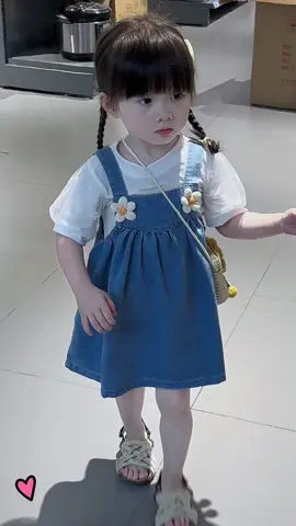 1 chút cute cho sáng sớm #babylove #babycutevideo #babyfunny #embedangyeu #begaidethuong 