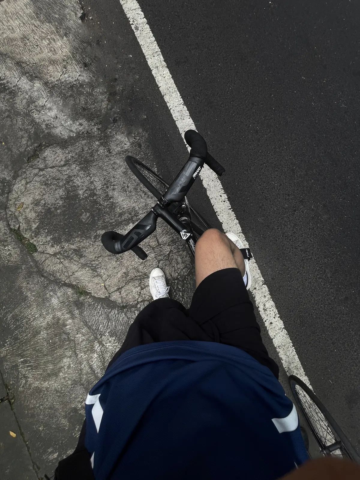 #cycling #fixedgear #roadbike #OOTD #aesthetic #fyp #bikelife #strava 
