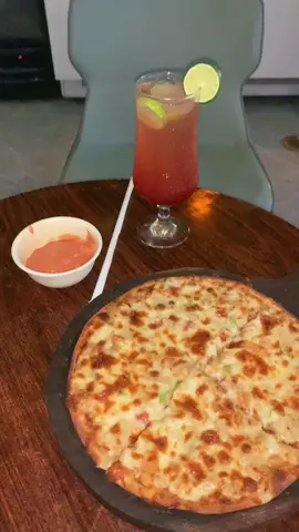 #pizza #cheese #somali #viralvideo #fyp #foryou #foryoupage 