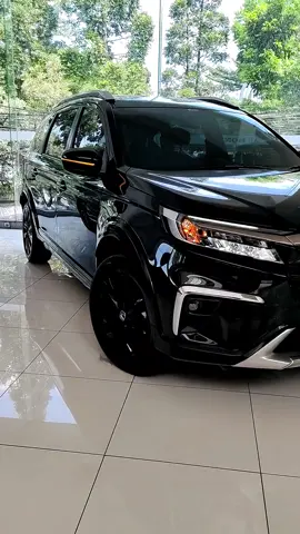 New Honda BRV Prestige N7X Edition Crystal Black 121HP/6.600 Rpm, 1500cc DOHC 4L i-VTEC + DBW, 3 rows 7 seats full leather, smart engine, smart key, remote engine start, 215/55 R17, Rear Parkir Camera, Imobilizer, RSR, 7