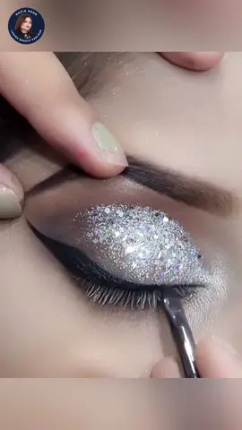 Silver Glittery eyes with winged Eyeliner #Eyeliner #lashesparlour #foryoupage #EyeMakeup 