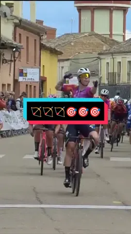 Lorena Wiebes sprints to victory on a crash-filled Stage 3 of the Tour of Burgos 🚴‍♀️💨 #vueltaburgos #cycling #homeofcycling 
