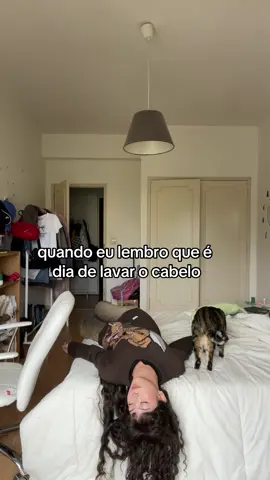 cabelo comprido é legal até ter que lavar 😀 