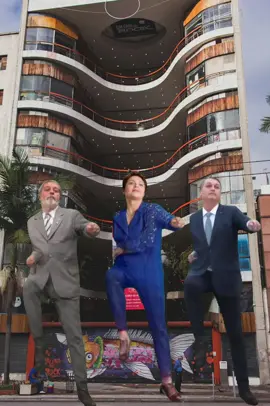 ao som de bonde do tigrao #bolsonaro #lula #dilmarousseff  #humortiktok  #foryou  #foryou #fypシ #brasil #memes