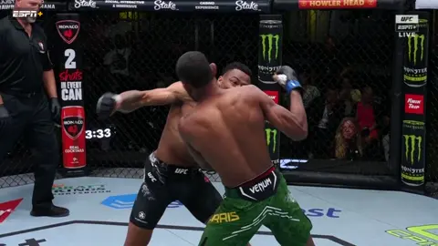 What a #knockout by Khaos Williams 😤🔥 #UFCVegas92 #UFC #MMA #combatsports #whoa 