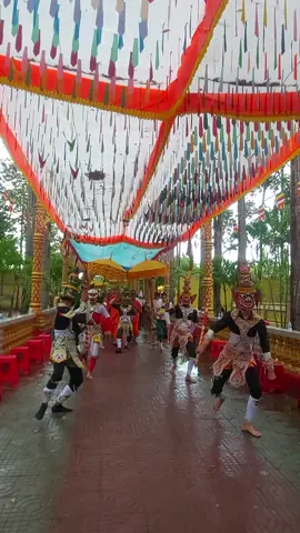 Diễu Hành Ở Chùa KosLa#TamduongTV 