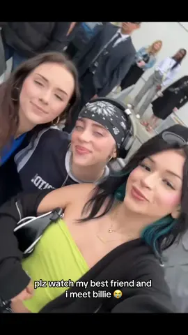 so… @madeline!!!!! and i got to meet @BILLIE EILISH yesterday?!?!! we got to give her some trinkets we got for her n she was the sweetest little lady <3 and i made her laugh?? and she called me beautiful 😭 is this real life?!?!! vid creds to miss madeline #billieeilish  