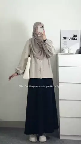 Outif ngampus 🙌🏻 #fashion #fashiontiktok #fashioninspo #outfit #ootdhijab #outfitinspiration #OOTD #ootdhijab #outfitinspiration #ootdfashion #hijabstyle #outfitngampus #ngampus #kemeja #kemejawanita #blouse #blousewanita 