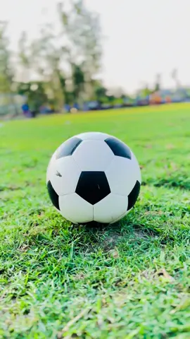 😫⚽🫶#foryou #foryoupage #vairal #vairalvideo #foryoupageofficiall #fyp #footballlovers⚽❣️ 