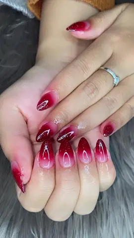 #ombrenails #maroon #nailart #nails #fypシ゚viral 