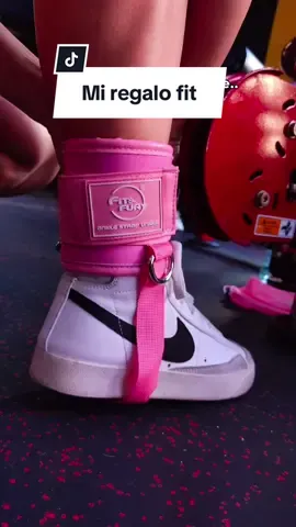 El regalo fitness perfecto si existe 🫠 ¿Qué tal estos accesorios para entrenar? 😍💪🏻 #accesoriosgym #barbellpad #gymaddict #gymgirl #productosgym #gymratsonly #gymcolombia #gymaccessories #paratifit #paratigym #regalofitness #regalofit 