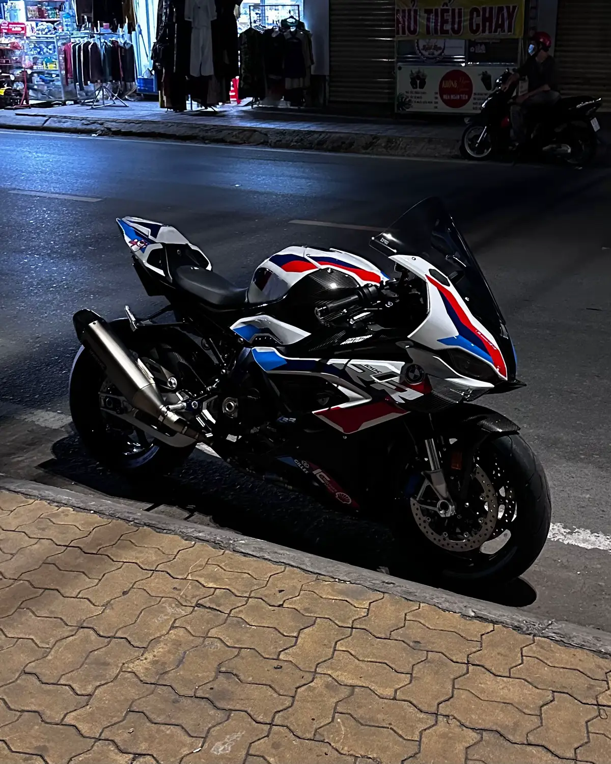 Mấy điểm ? #bmw #xhtiktok #m1000rr#pkl 