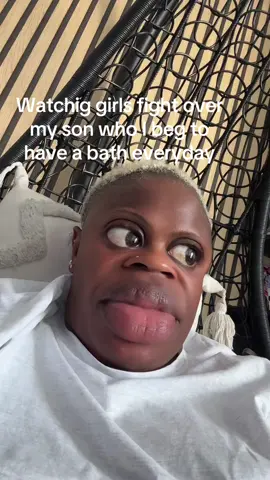 That boy that dont shower  #funnyvideos #fypシ゚viral #foryou #acting #trend #elohoinari 