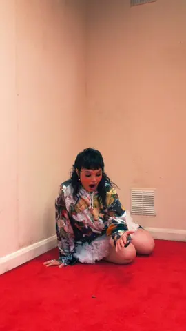 conceited is still out n it's still as sexili as ever (and I still don't know what that was eewww)