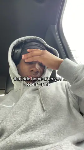mom be talkin my ear off#fyp #viral #viralvideo #fyppppppppppppppppppppppp #relatable #basketball #aau 