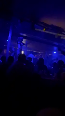 #الكاريزما_فينا_شئ_إلهي🤷‍♂️👑 #نايت_كلوبً #الاسكندرية #رقص_شعبي #الشعب_الصيني_ماله_حل😂😂 